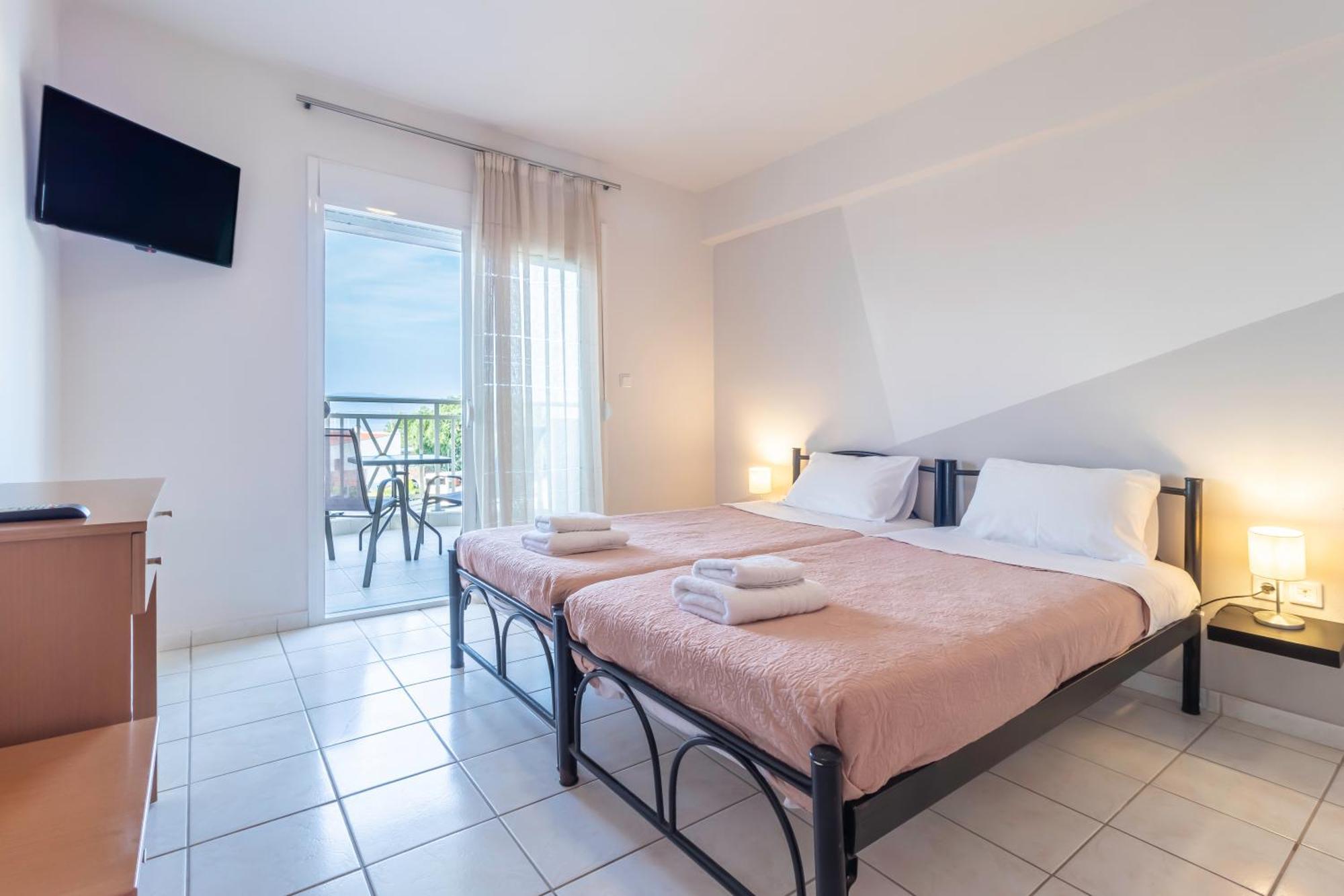 Properstay 107 - Villa Sea View Polychrono Bagian luar foto