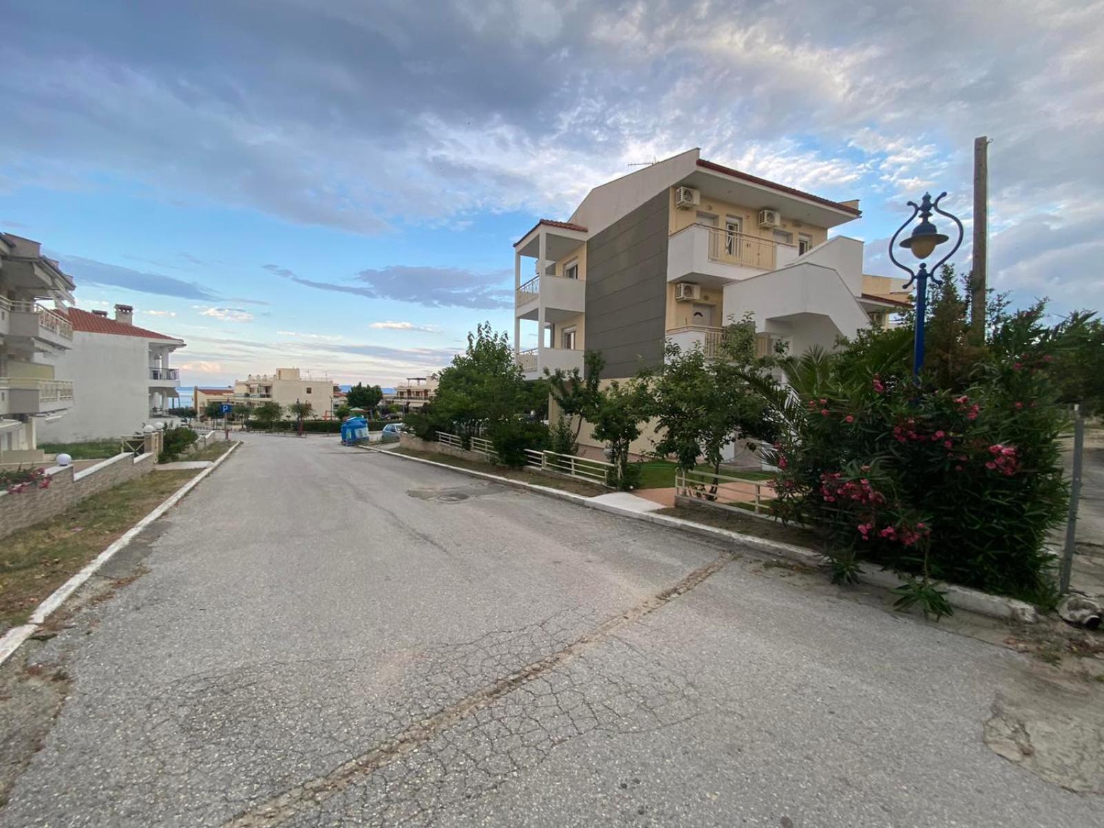 Properstay 107 - Villa Sea View Polychrono Bagian luar foto